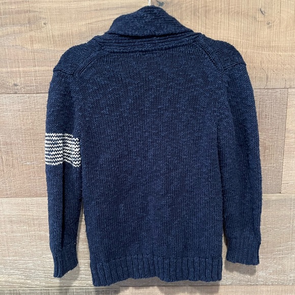 Gap kids toddler size 5 button up cardigan - Picture 2 of 3